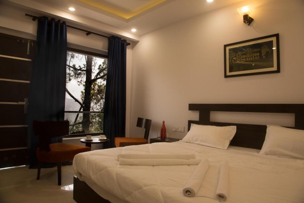 hotels in nainital near mall road